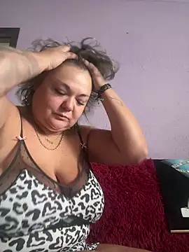 Snapshot of MikyVesela chatting on October 10, 7:51 am MikyVesela online show from October 10, 7:51 am