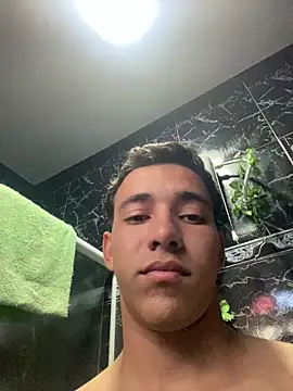 Snapshot of novin19_ chatting on October 23, 8:40 pm novin19  online show from October 23, 8:40 pm