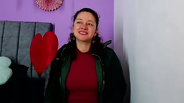 Snapshot of ArtesanaMK chatting on February 16, 11:16 am ArtesanaMK online show from February 16, 11:16 am