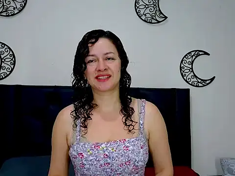 Snapshot of ArtesanaMK chatting on September 30, 11:26 am ArtesanaMK online show from September 30, 11:26 am