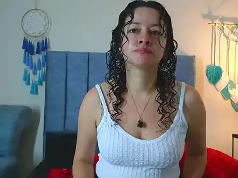 Snapshot of ArtesanaMK chatting on October 21, 11:22 am ArtesanaMK online show from October 21, 11:22 am