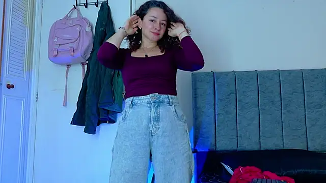 Snapshot of ArtesanaMK chatting on November 8, 6:29 pm ArtesanaMK online show from November 8, 6:29 pm