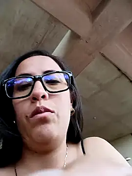 Snapshot of Lena-32 chatting on December 6, 7:45 pm Lena-32 online show from December 6, 7:45 pm