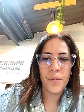 Lena-32 online show from April 4, 11:57 pm