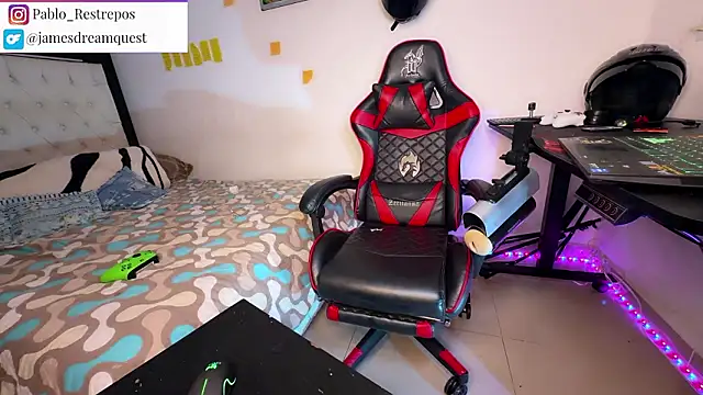 james dreams  online show from March 10, 3:11 am