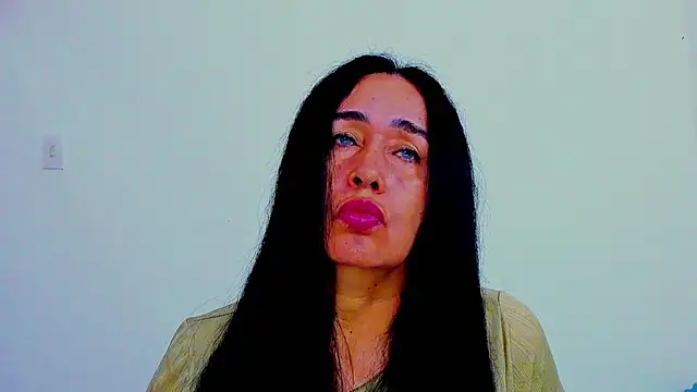 HorniestMilf online show from February 12, 8:04 pm