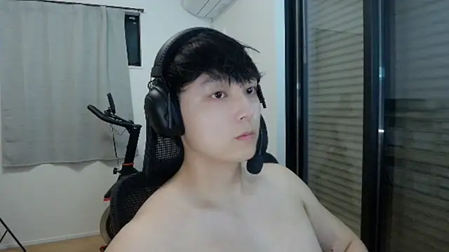 Tkcqcc online show from October 11, 1:42 pm