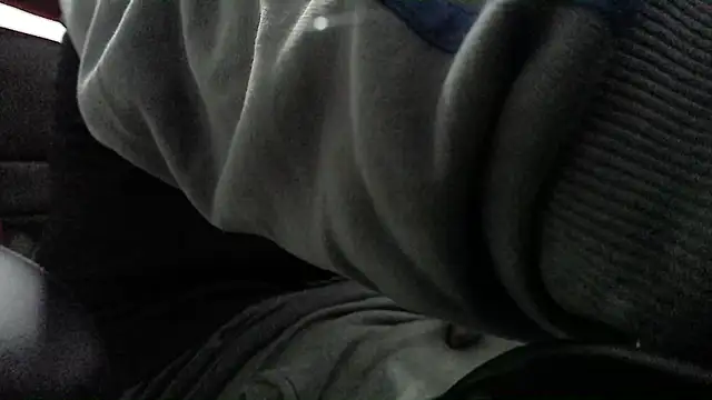 Snapshot of Dandi19 chatting on January 23, 9:07 pm Dandi19 online show from January 23, 9:07 pm