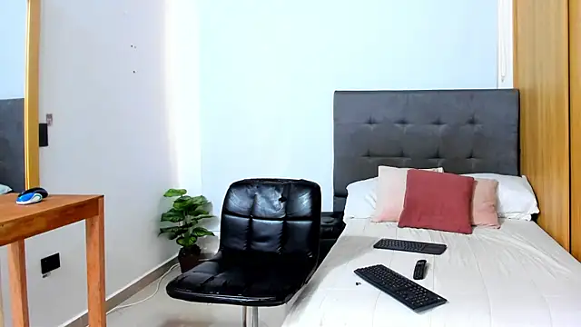 sexy blackman3606 online show from December 15, 7:29 pm