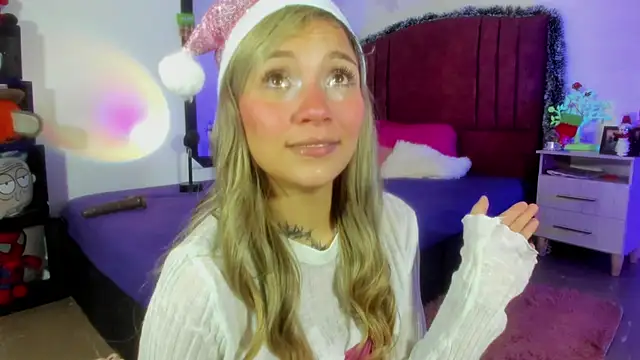 Snapshot of alisson_zafiro_ chatting on December 31, 12:46 pm alisson zafiro online show from December 31, 12:46 pm