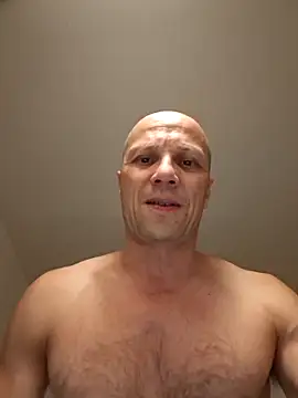 wedge75 online show from April 14, 5:30 pm