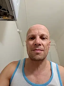 wedge75 online show from April 19, 3:00 pm