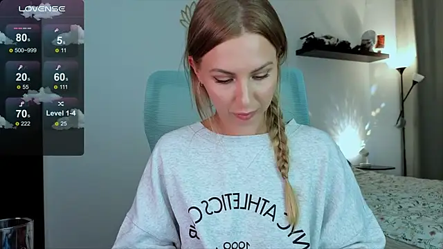 Snapshot of Sp1cyme chatting on October 28, 12:09 pm Sp1cyme online show from October 28, 12:09 pm