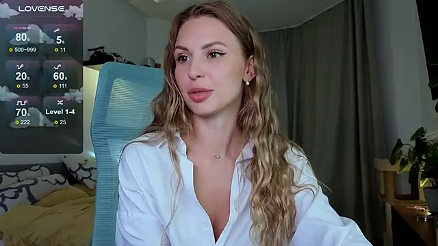 Snapshot of Sp1cyme chatting on November 17, 3:07 pm Sp1cyme online show from November 17, 3:07 pm