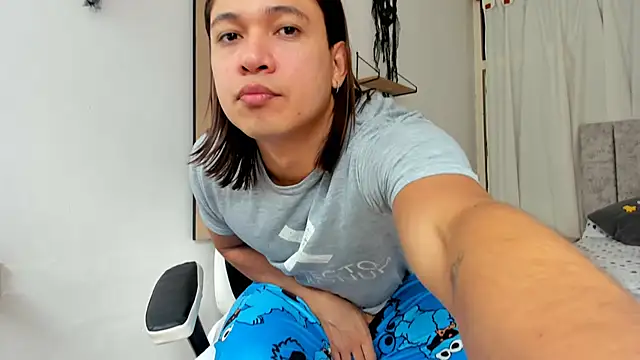 Valerioe online show from November 1, 3:47 pm