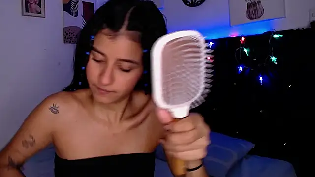 floweer  online show from February 3, 6:39 pm