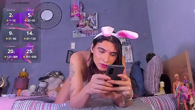 Snapshot of tiffbeatiful chatting on October 16, 9:16 pm tiffbeatiful online show from October 16, 9:16 pm