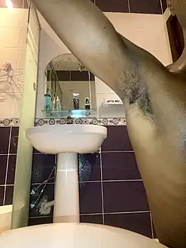 Spoiled Carlos online show from December 8, 9:19 pm