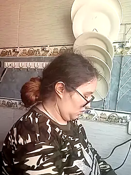 Snapshot of loba9706 chatting on March 11, 2:51 pm loba9706 online show from March 11, 2:51 pm