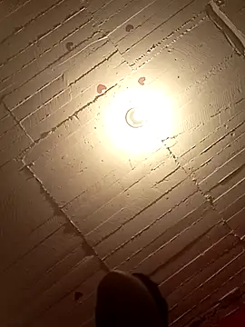 Snapshot of loba9706 chatting on March 21, 9:01 am loba9706 online show from March 21, 9:01 am