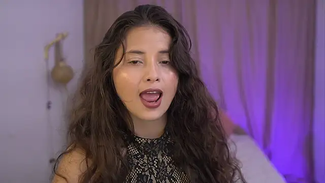 Snapshot of lirio05 chatting on November 14, 6:39 pm lirio05 online show from November 14, 6:39 pm