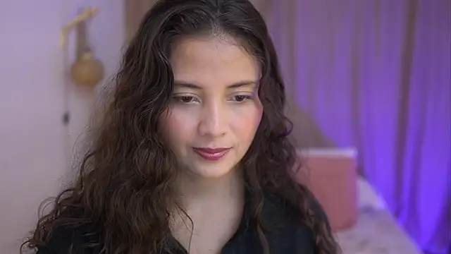 Snapshot of lirio05 chatting on November 27, 6:10 pm lirio05 online show from November 27, 6:10 pm