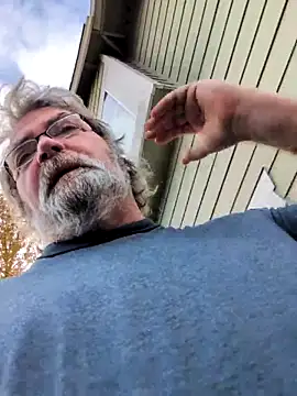 Snapshot of Doherty10 chatting on November 23, 7:57 pm Doherty10 online show from November 23, 7:57 pm