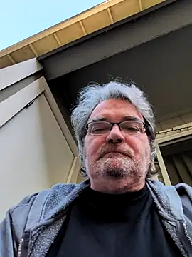 Snapshot of Doherty10 chatting on November 30, 10:03 pm Doherty10 online show from November 30, 10:03 pm