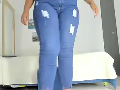 Snapshot of bigmom69_ chatting on March 16, 6:55 pm bigmom69 online show from March 16, 6:55 pm