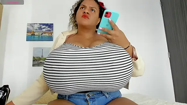 Snapshot of bigmom69_ chatting on September 9, 3:00 pm bigmom69 online show from September 9, 3:00 pm