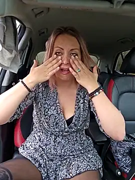 Jade Emeraud online show from March 10, 7:40 pm