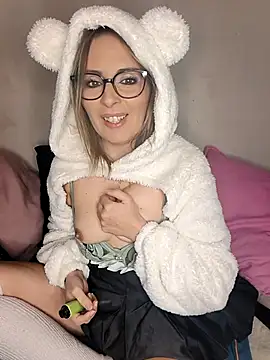 Jade Emeraud online show from March 5, 8:38 pm