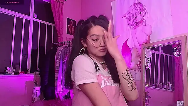 moonfiredancer online show from September 25, 2:59 am