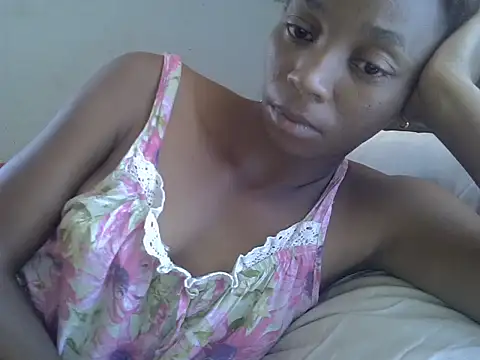 ElianeHot online show from February 22, 7:29 am