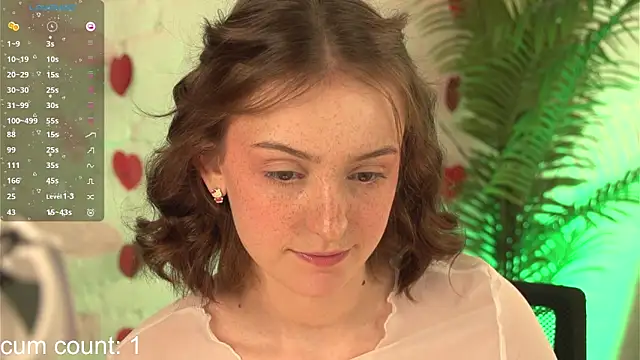 Snapshot of c_shark chatting on February 12, 4:01 am c shark online show from February 12, 4:01 am