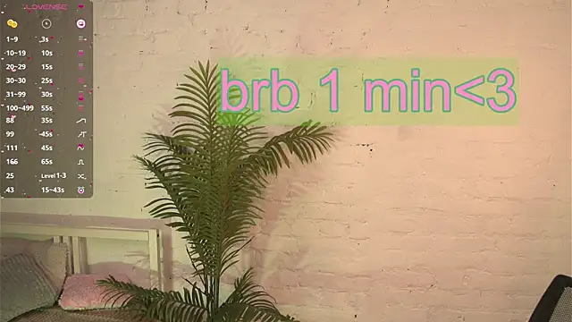 Snapshot of c_shark chatting on March 12, 1:14 am c shark online show from March 12, 1:14 am