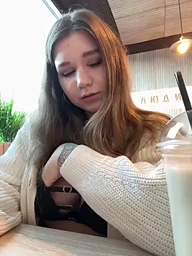 Snapshot of PumaShyXD chatting on November 15, 11:29 am PumaShyXD online show from November 15, 11:29 am