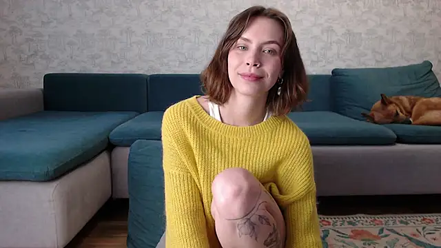 Snapshot of milly_ross chatting on December 17, 8:20 am milly ross online show from December 17, 8:20 am