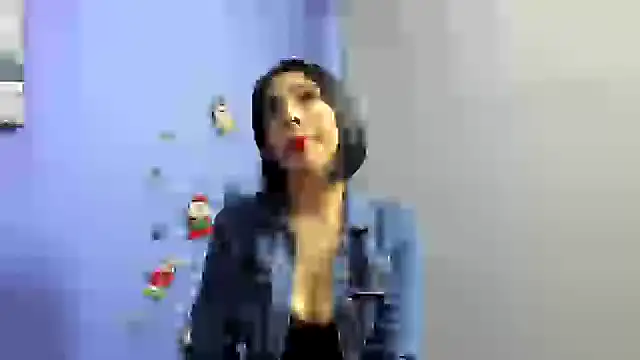 AdelleLennox cg online show from December 11, 11:08 am