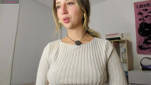 Snapshot of Natasna2 chatting on October 17, 2:37 am Natasna2 online show from October 17, 2:37 am