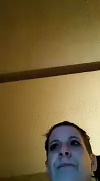 Snapshot of michele462 chatting on December 24, 5:02 pm michele462 online show from December 24, 5:02 pm