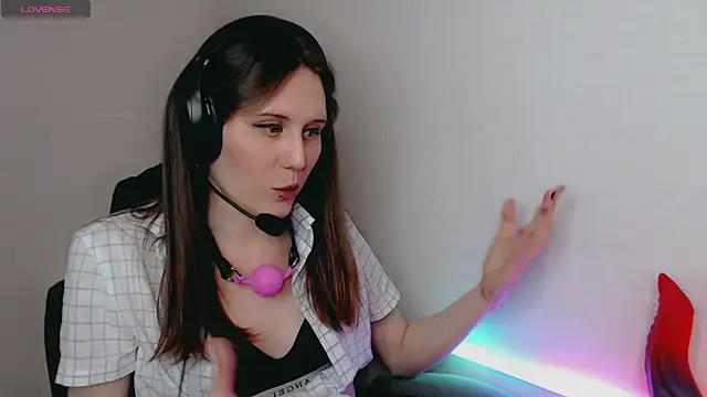 Snapshot of tracy_cooper chatting on December 24, 1:59 am tracy cooper online show from December 24, 1:59 am