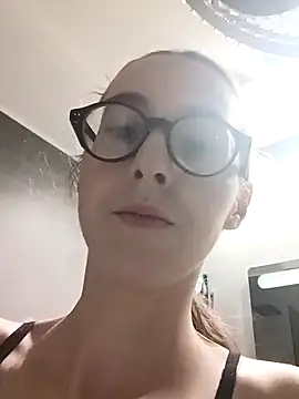 MartiniiSelenna online show from February 7, 6:56 am