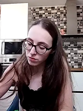 MartiniiSelenna online show from February 21, 9:45 am