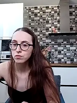 MartiniiSelenna online show from March 9, 9:35 am