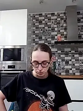 MartiniiSelenna online show from March 19, 6:35 am