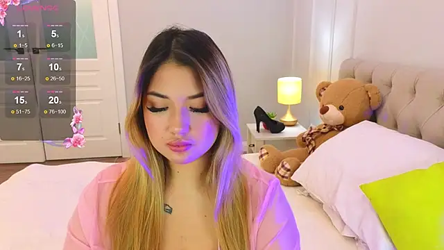 DaniellaMell online show from September 19, 5:31 am