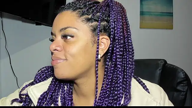 ladyrd1 online show from October 4, 4:43 am