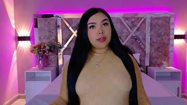Snapshot of MarianaGarciaa__ chatting on September 17, 7:37 pm MarianaGarciaa online show from September 17, 7:37 pm