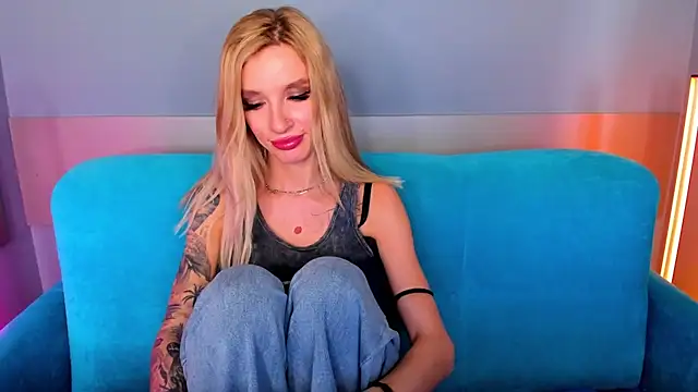 AlinaLovelyX online show from March 6, 4:41 am